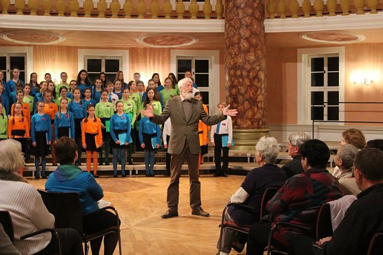 Internationales Kinderchorfestival beendet (Foto: Karl-Heinz Herrmann) Internationales Kinderchorfestival beendet (Foto: Karl-Heinz Herrmann)