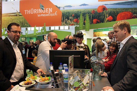 Offensive auf der "Gr&uuml;nen Woche" (Foto: Karl-Heinz Herrmann)