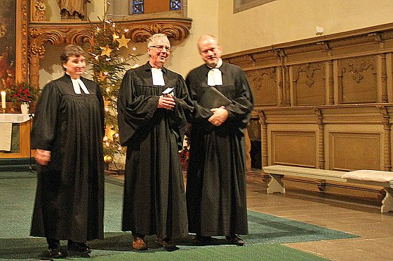 Pfarrer Wegner verabschiedet (Foto: Karl-Heinz Herrmann) Pfarrer Wegner verabschiedet (Foto: Karl-Heinz Herrmann)