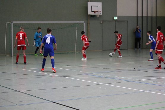 Stark besetzter 5. Allianz-Hallencup begonnen (Foto: Karl-Heinz Herrmann)