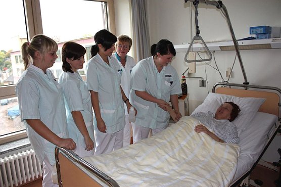 Ausbildung im DRK Krankenhaus Sondershausen (Foto: Maxxomedia.PR)