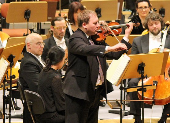 Smentek brillierte im 4. Sinfoniekonzert (Foto: Karl-Heinz Herrmann)