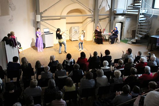 Katjuscha auch in Sondershausen erfolgreich (Foto: Karl-Heinz Herrmann) Katjuscha auch in Sondershausen erfolgreich (Foto: Karl-Heinz Herrmann)