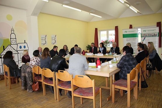 Umsetzung des Landesprogramms "Arbeit für Thüringen (LAT) (Foto: Karl-Heinz Herrmann) Umsetzung des Landesprogramms "Arbeit für Thüringen (LAT) (Foto: Karl-Heinz Herrmann)