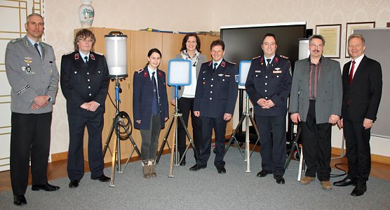 Spendenmittel aus Neujahrsempfang &uuml;bergeben (Foto: Karl-Heinz Herrmann)
