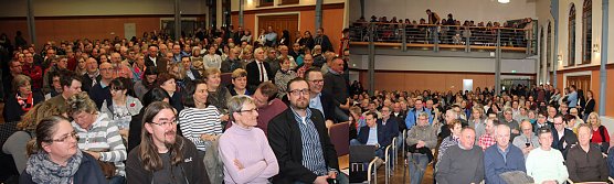Stadtratssitzung Podiumsdiskussion (Foto: Karl-Heinz Herrmann) Stadtratssitzung Podiumsdiskussion (Foto: Karl-Heinz Herrmann)