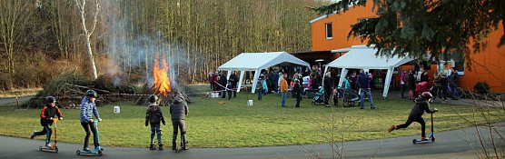 Zweites Osterfeuer ein Erfolg (Foto: Karl-Heinz Herrmann)