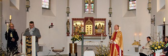 Jubil&auml;um seiner 40j&auml;hrigen Priesterweihe (Foto: Karl-Heinz Herrmann)