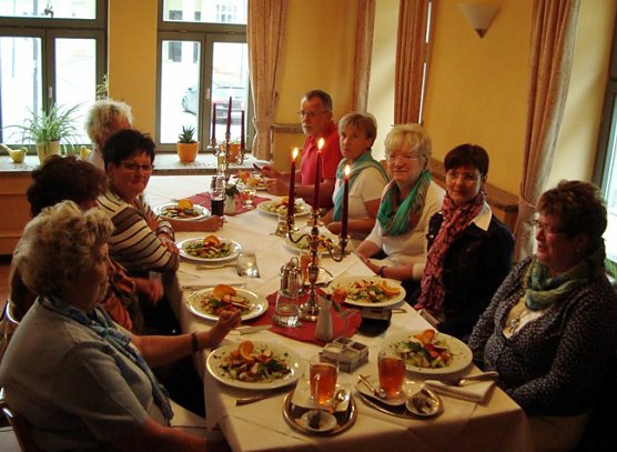 Noch freie Plätze zur Kulinarischen Stadtführung (Foto: Stadt Sondershausen) Noch freie Plätze zur Kulinarischen Stadtführung (Foto: Stadt Sondershausen)