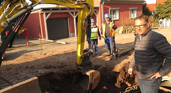 Andreas Reiche an der Ilfelder Baustelle (Foto: NUV)