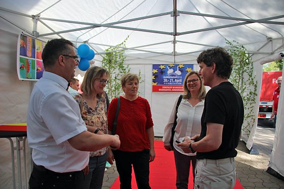 Wette verloren - Erfolgreicher in den Europacup Bosseln (Foto: Karl-Heinz Herrmann) Wette verloren - Erfolgreicher in den Europacup Bosseln (Foto: Karl-Heinz Herrmann)