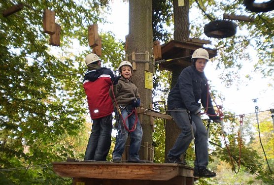 HOC Herbstferien 2009 (Foto: Stadtjugendring Sondershausen) HOC Herbstferien 2009 (Foto: Stadtjugendring Sondershausen)