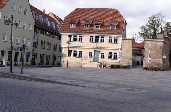 Zweiradfreunde statt Politiker (Foto: Karl-Heinz Herrmann) Zweiradfreunde statt Politiker (Foto: Karl-Heinz Herrmann)