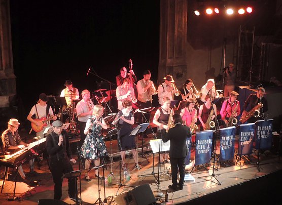 Nachmittagskonzert der Hensen Bigband (Foto: Kunsthof Friedrichsrode)