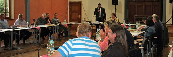 Letzte Stadtratssitzung des bisherigen B&uuml;rgermeisters (Foto: Karl-Heinz Herrmann)
