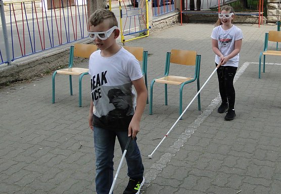 An Grundschulen unterwegs (Foto: M. Rasch)
