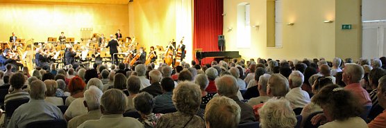 Filmmusiken und mehr im Mieterkonzert (Foto: Karl-Heinz Herrmann)