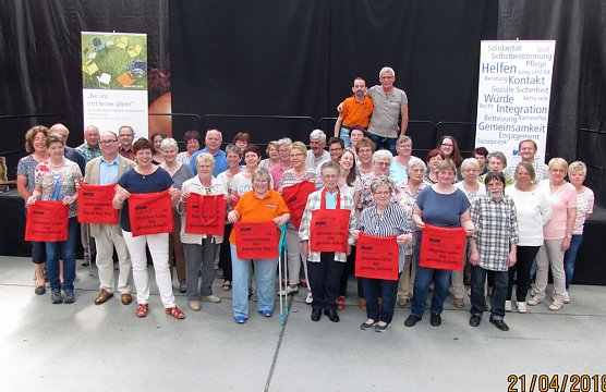 Gemeinsames Treffen der VdK Bezirksfrauen- und Juniorenvertreter (Foto: Ina Römer) Gemeinsames Treffen der VdK Bezirksfrauen- und Juniorenvertreter (Foto: Ina Römer)