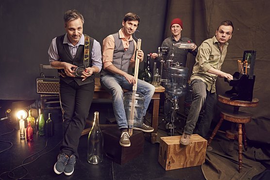 GLAS · BLAS · SING (Foto: Yves Sucksdorff) GLAS · BLAS · SING (Foto: Yves Sucksdorff)