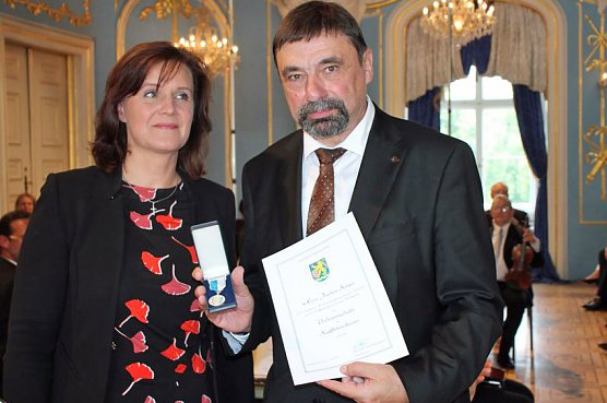 Mit Festakt verabschiedet (Foto: Karl-Heinz Herrmann)