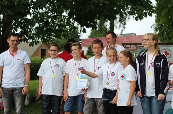 Jugendrotkreuz Sondershausen misst sich bei seinem Jahresh&ouml;hepunkt in Immenrode ! (Foto: DRK Sondershausen)