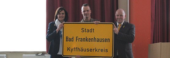 Mit Gru&szlig; aus der Heimat (Foto: Karl-Heinz Herrmann)