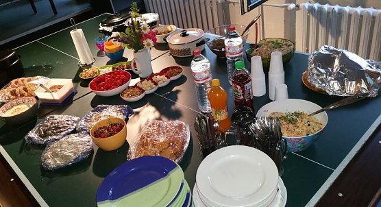 Nettes Zusammensein der Kulturen (Foto: Stadtjugendring) Nettes Zusammensein der Kulturen (Foto: Stadtjugendring)