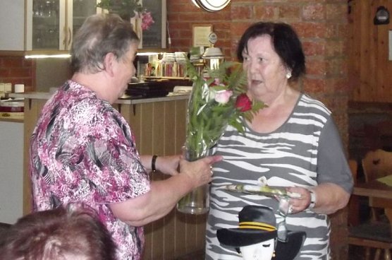 Sommerkaffee im WB 4 (Foto: Thomas Leipold) Sommerkaffee im WB 4 (Foto: Thomas Leipold)