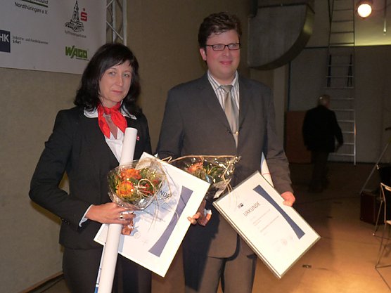 "Hervorragender Ausbildungsbetrieb" (Foto: Karl-Heinz Herrmann)