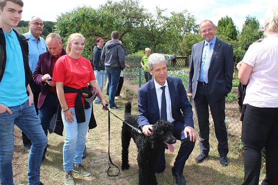 &Uuml;berp&uuml;nktlich! (Foto: Sabine Bartsch)