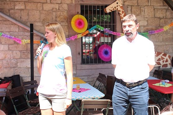 B&uuml;rgermeister d&uuml;rfen nicht nass gemacht werden (Foto: Karl-Heinz Herrmann)