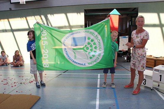 Vierte Klasse verabschiedet (Foto: Karl-Heinz Herrmann)
