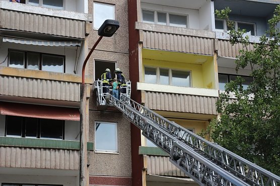 Feuerwehreinsatz in der Weizenstra&szlig;e (Foto: Karl-Heinz Herrmann)