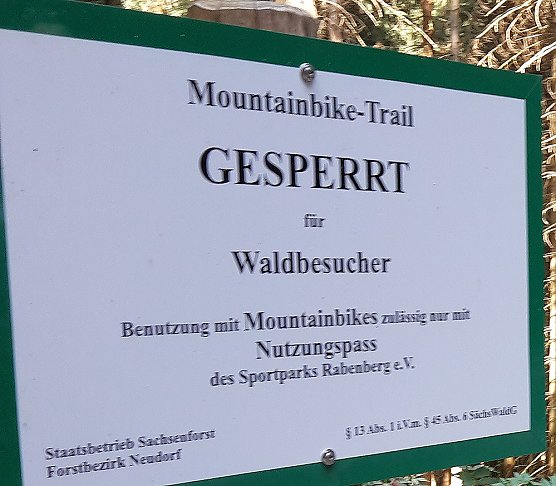 Biker auf Vormarsch (Foto: Karl-Heinz Herrmann)