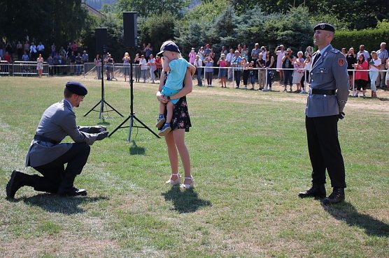 Wieder feierliche Vereidigung in Berka (Foto: Karl-Heinz Herrmann)