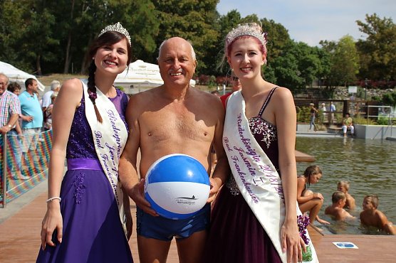 Erste Weltmeister im Brustr&uuml;ckw&auml;rtsschwimmen (Foto: Karl-Heinz Herrmann)