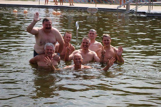 Erste Weltmeister im Brustr&uuml;ckw&auml;rtsschwimmen (Foto: Karl-Heinz Herrmann)