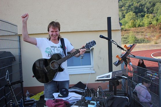 Bereits 8. Behindertensportfest (Foto: Karl-Heinz Herrmann)