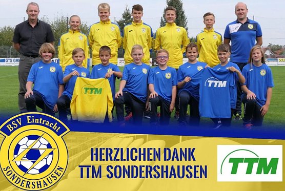 Neue Ausr&uuml;stung f&uuml;r die  D-Junioren (Foto: BSV Eintracht Sondershausen)