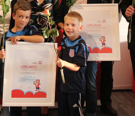 Ehrung des VfB Oldisleben und TGS Oldisleben (Foto: LSB Th&uuml;ringen)