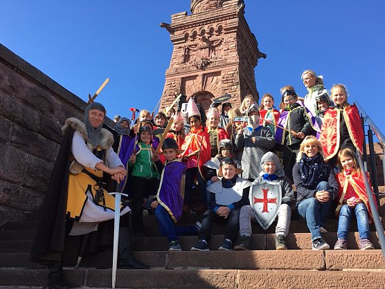 Erlebnisreicher Besuch des Kyffhäuser-Denkmals (Foto: Heiko Kolbe) Erlebnisreicher Besuch des Kyffhäuser-Denkmals (Foto: Heiko Kolbe)