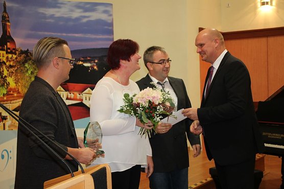 Die Ausgezeichneten der Ehrenamtsgala (1) (Foto: Karl-Heinz Herrmann) Die Ausgezeichneten der Ehrenamtsgala (1) (Foto: Karl-Heinz Herrmann)