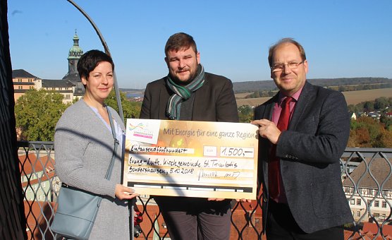 Unterstützung für Glockenprojekt (Foto: Karl-Heinz Herrmann) Unterstützung für Glockenprojekt (Foto: Karl-Heinz Herrmann)