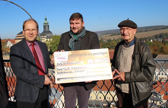 Unterstützung für Glockenprojekt (Foto: Karl-Heinz Herrmann) Unterstützung für Glockenprojekt (Foto: Karl-Heinz Herrmann)