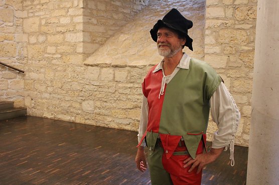 Simplicissimus in Sand gemalt (Foto: Karl-Heinz Herrmann)