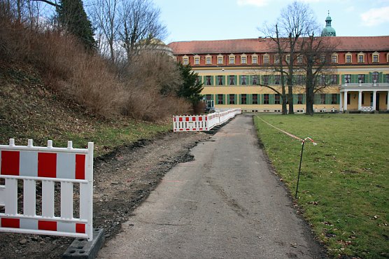 Sperre am Lustgarten dauert an (Foto: Karl-Heinz Herrmann)
