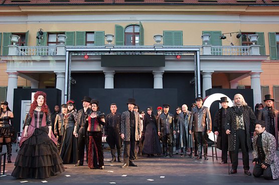 Wieder im Lustgarten - Vorverkauf hat begonnen (Foto: András Dobi) Wieder im Lustgarten - Vorverkauf hat begonnen (Foto: András Dobi)