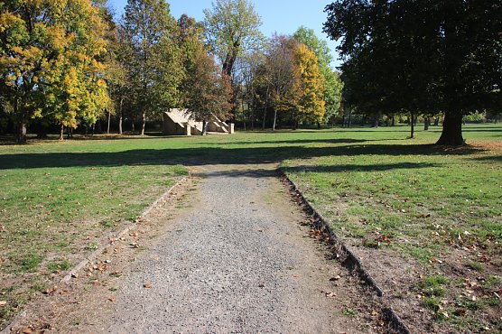 Wie weiter mit dem Schlosspark Sondershausen? (Foto: Karl-Heinz Herrmann) Wie weiter mit dem Schlosspark Sondershausen? (Foto: Karl-Heinz Herrmann)
