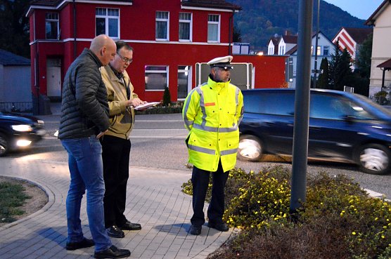 Ortstermin - Kreisel am Franzberg (Foto: Stadt Sondershausen) Ortstermin - Kreisel am Franzberg (Foto: Stadt Sondershausen)