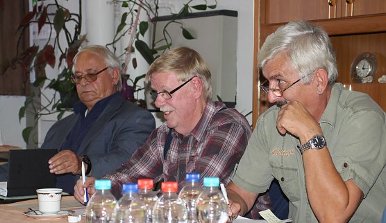 Erfahrungsaustausch durchgeführt (Foto: Karl-Heinz Herrmann) Erfahrungsaustausch durchgeführt (Foto: Karl-Heinz Herrmann)